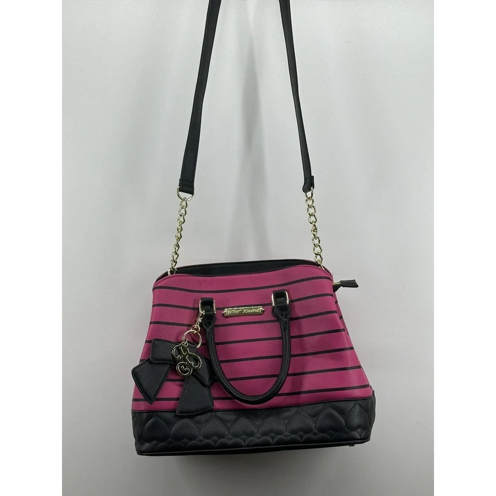 Betsey Johnson Pink Black Striped Heart Quilted Satchel Crossbody Bag‎ Bow Charm